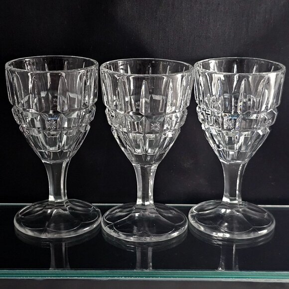 3 Richards Hartley EAPG Verona Cocktail Glasses 4.25" block star antique 1910 - Picture 7 of 8